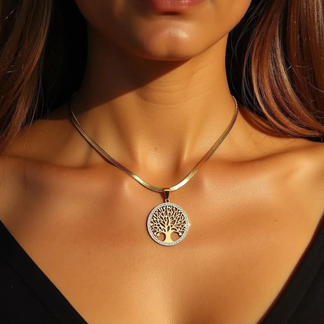 Collier Pendentif "Arbre de Vie Etincelant"