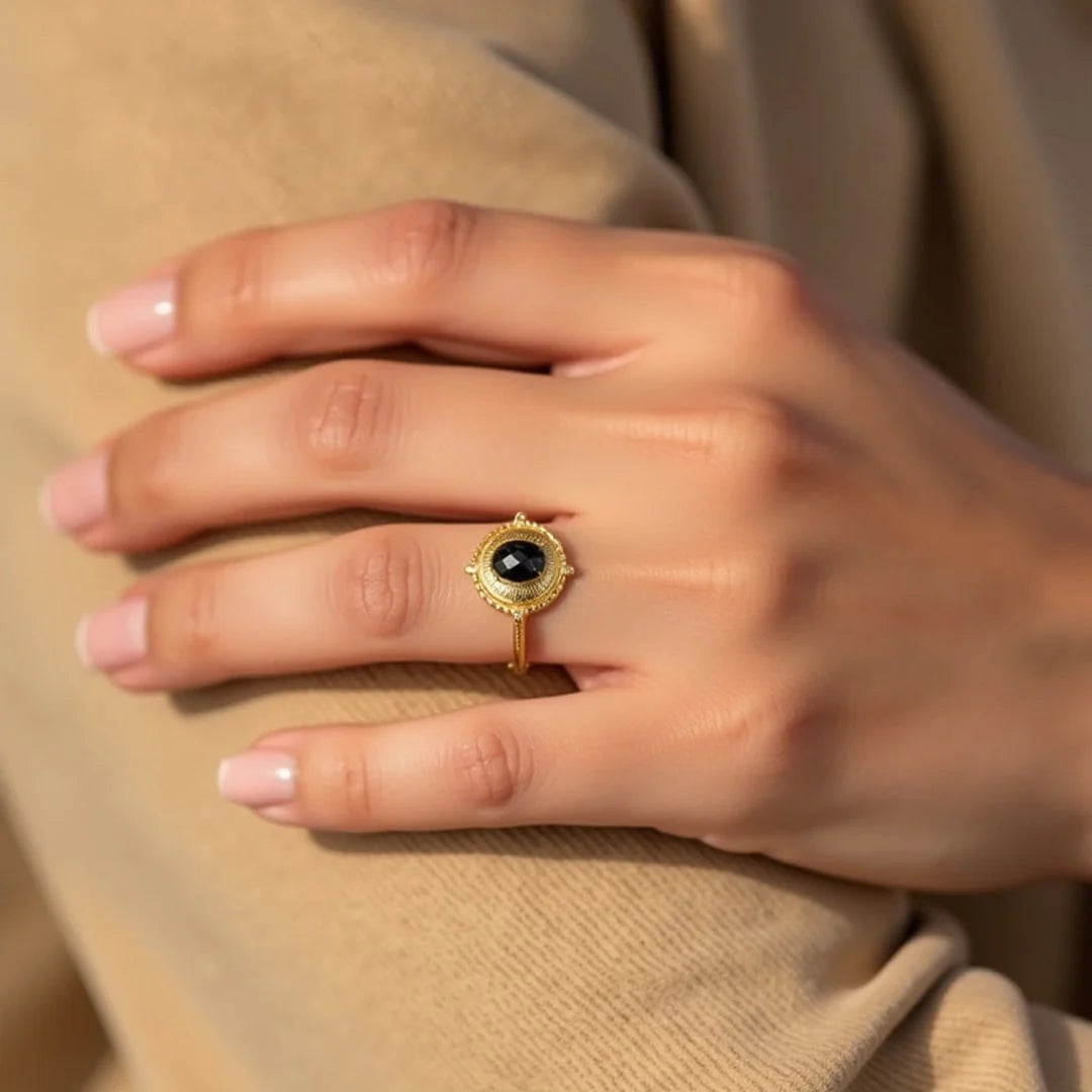 Bague Ajustable "Ovale d'Ebène" - Spinelle Noir