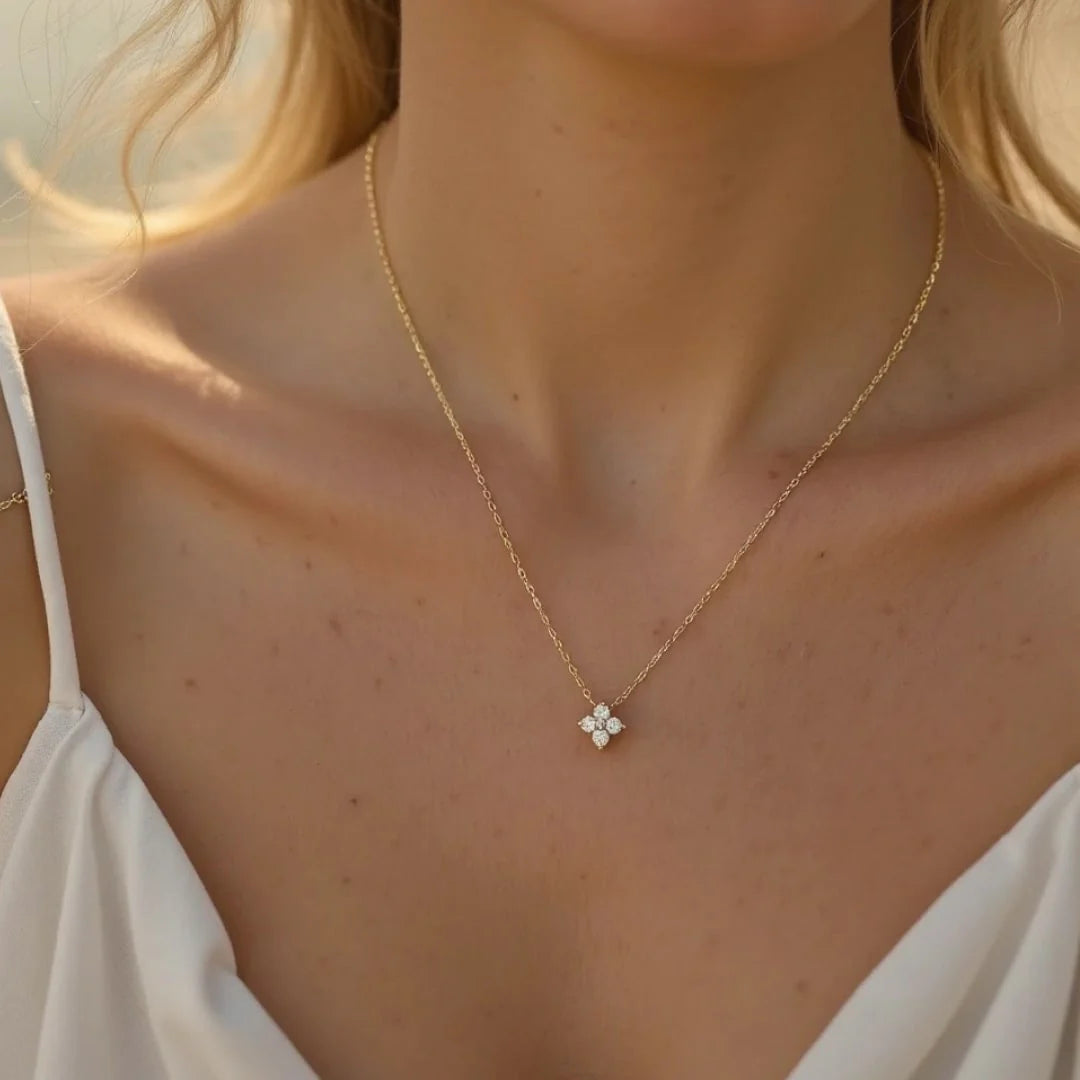 Collier "Trèfle Etincelant" en Zircon & Argent