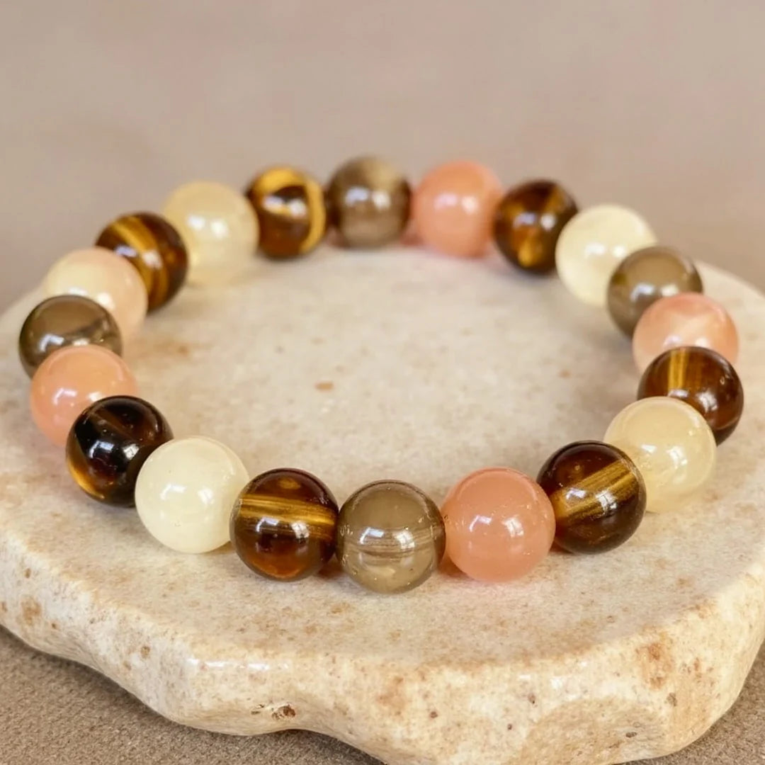 Bracelet "Solaris" en Quartz Rutile Doré, Pyrite, Oeil de Tigre, Pierre de Soleil, Quartz Fumé