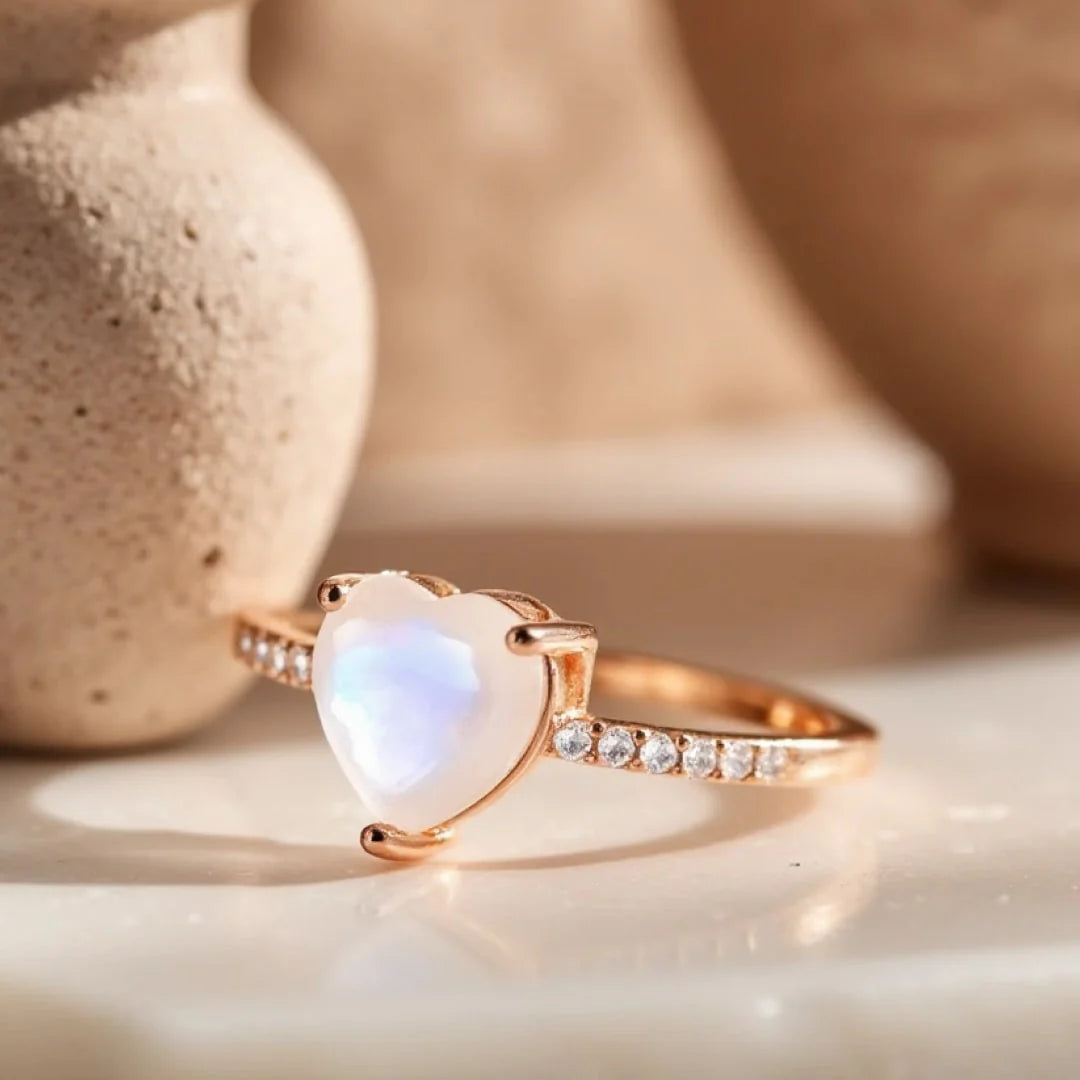 Bague "Cœur de Princesse" en Pierre de Lune & Argent