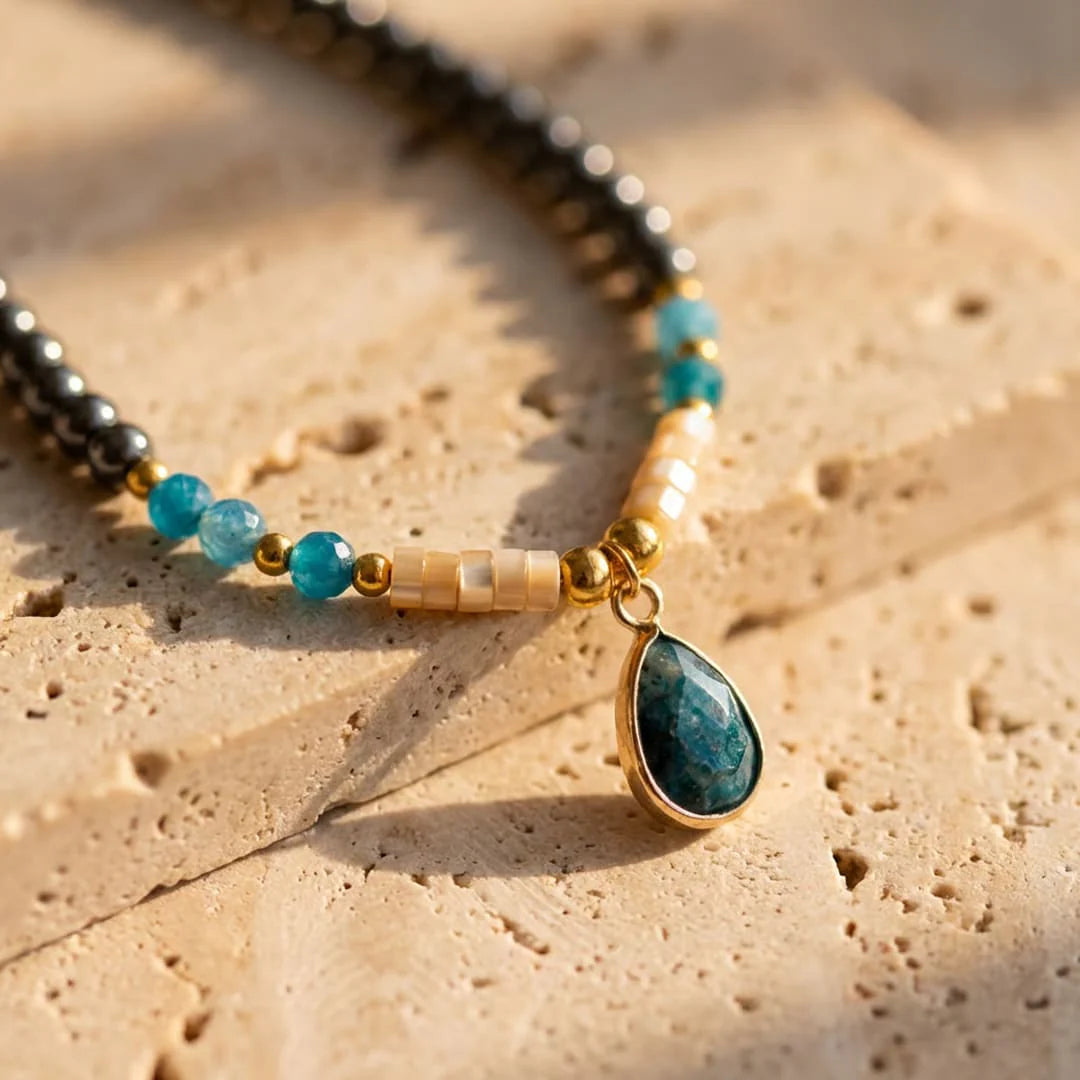 Collier "Goutte de Vitalité" en Apatite Naturelle