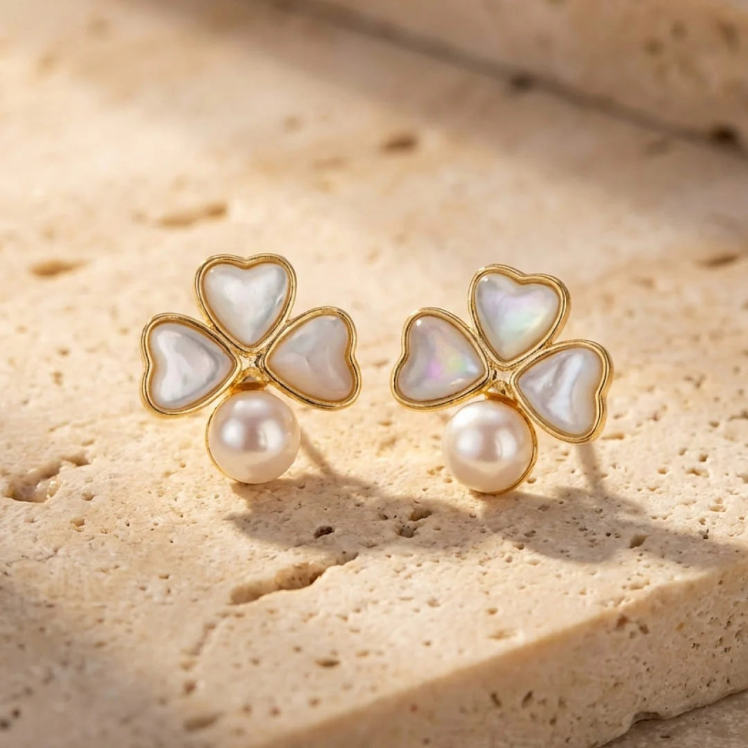 Boucles d’Oreilles en Nacre - Trèfle Porte-Bonheur