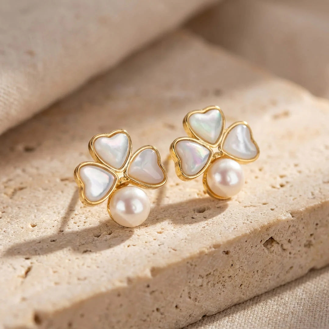 Boucles d’Oreilles en Nacre - Trèfle Porte-Bonheur