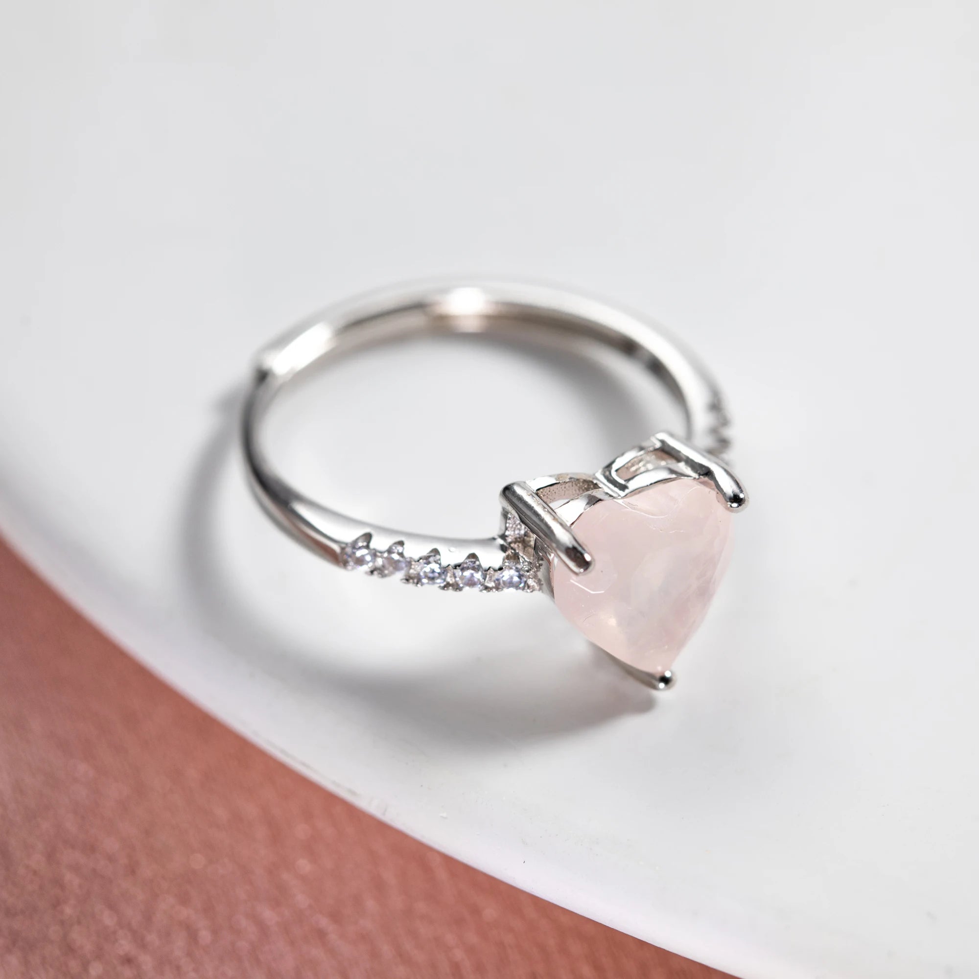 Bague en Quartz Rose - Caresse d’Amour