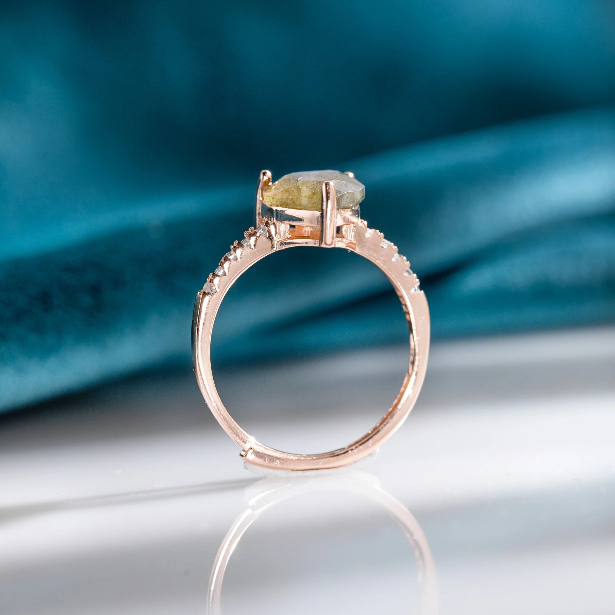Bague "Cœur Astral" en Labradorite & Argent
