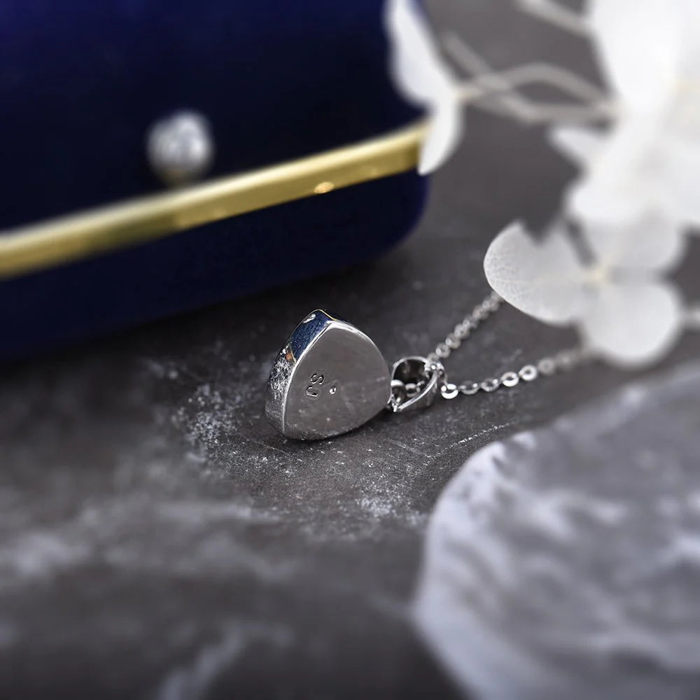 Collier pendentif "Vibration Protectrice" en Labradorite