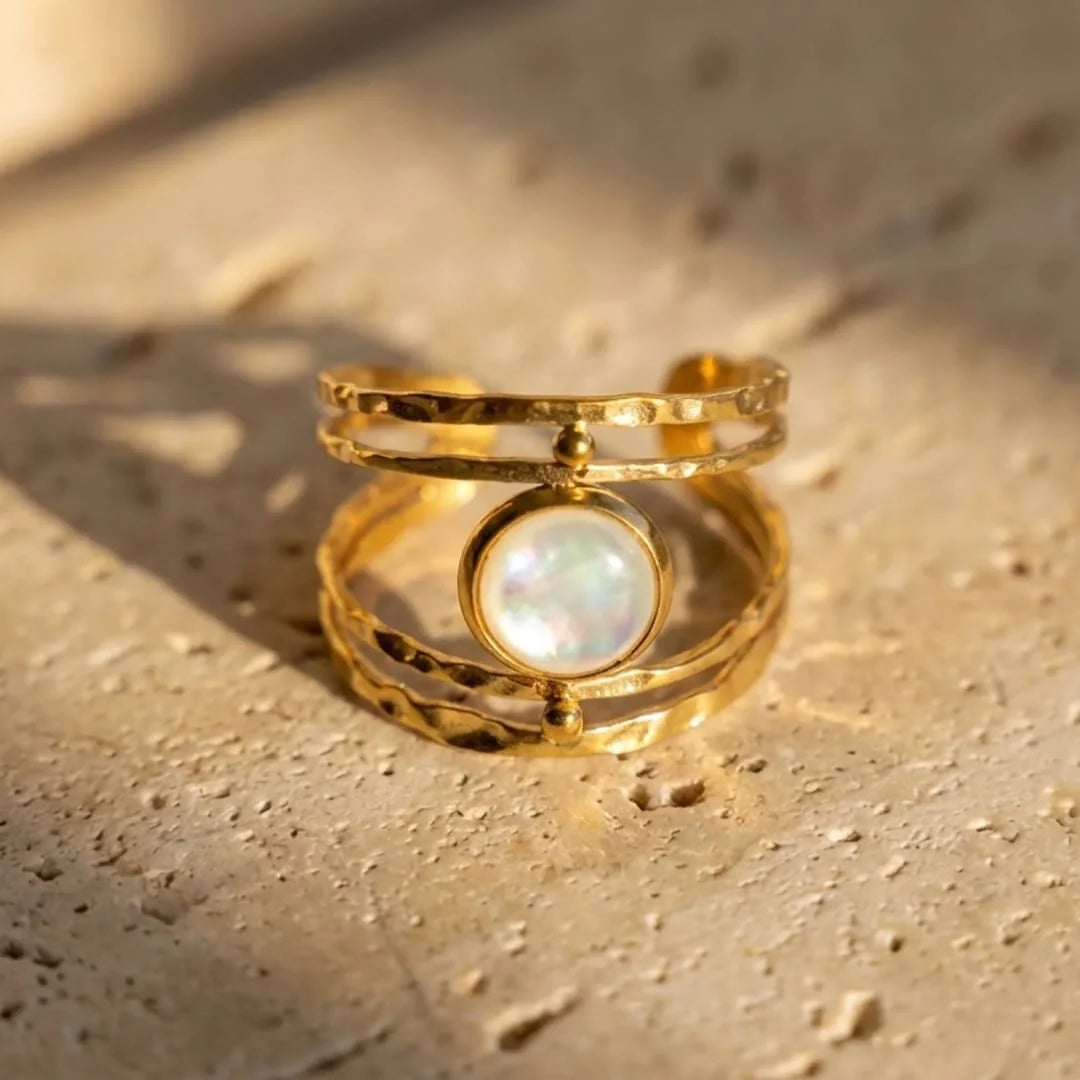 Bague Ajustable en Nacre - Aura de Douceur