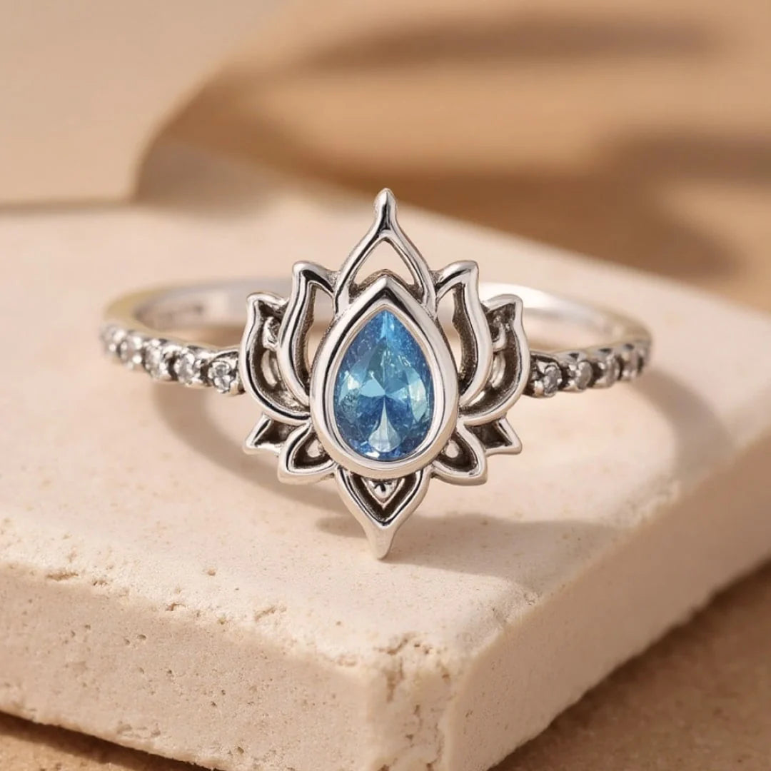 Bague "Fleur de Lotus" en Argent & Zircon Bleu