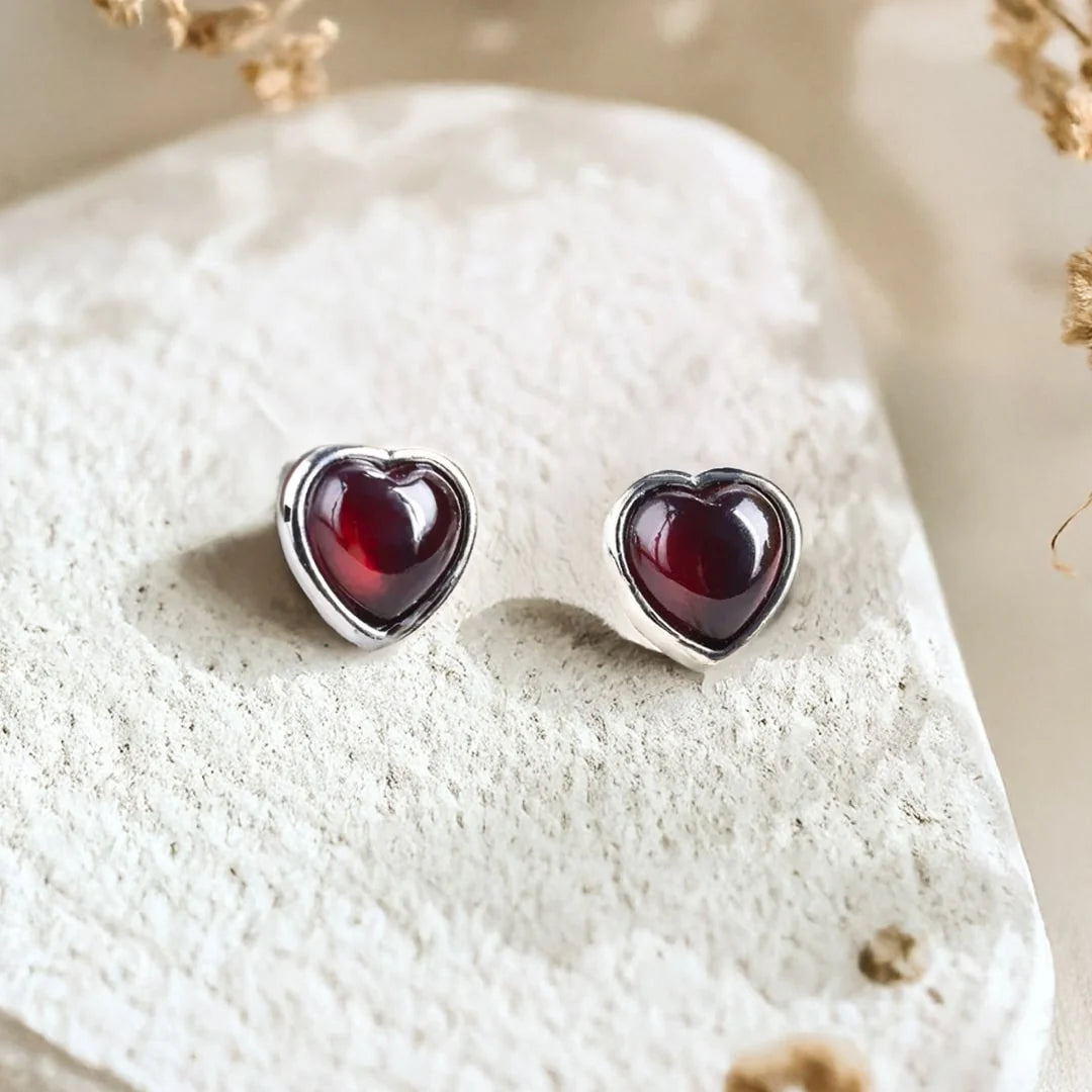 Boucles d'Oreilles "Murmure du Coeur" en Grenat & Argent