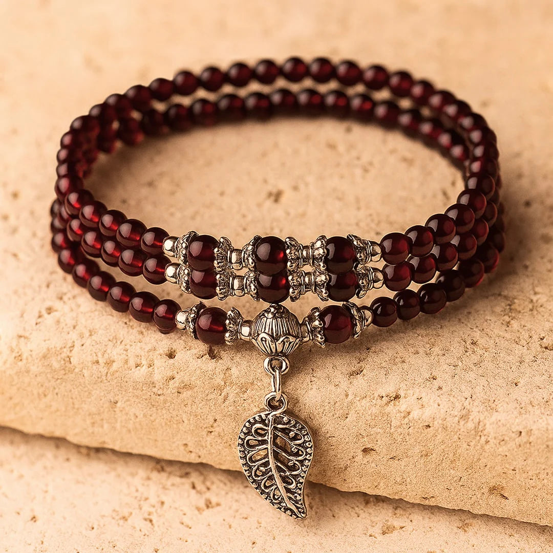 Bracelet Multi-tours en Grenat - Éveil de Prospérité