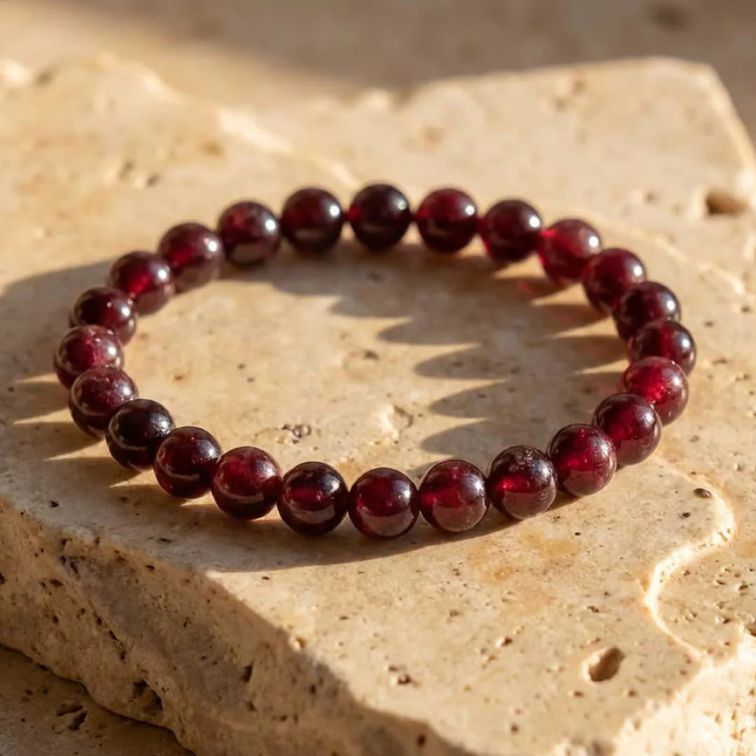 Bracelet en perles de Grenat Almandin - Âme Ardente