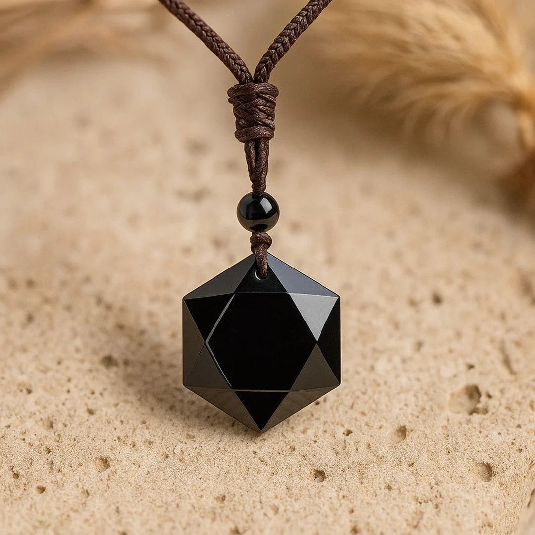 Pendentif en Obsidienne Noire - Etoile d'Ebene