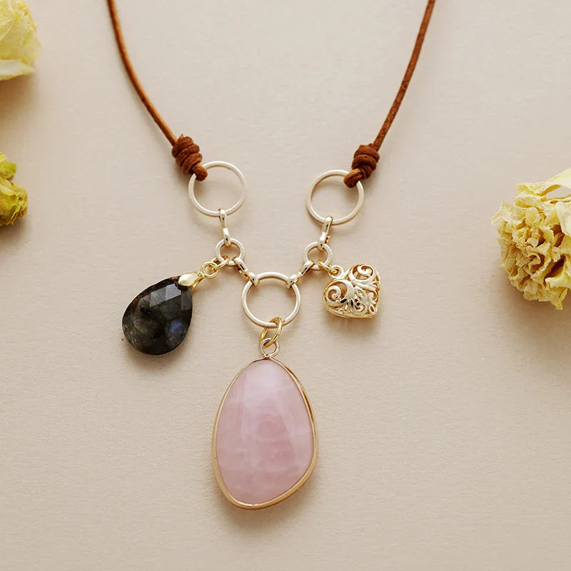 Collier "Harmonie du Cœur" en Quartz Rose & Labradorite