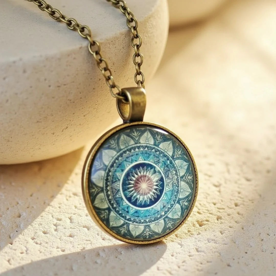Collier Pendentif Mandala - "Blue Kaleido"