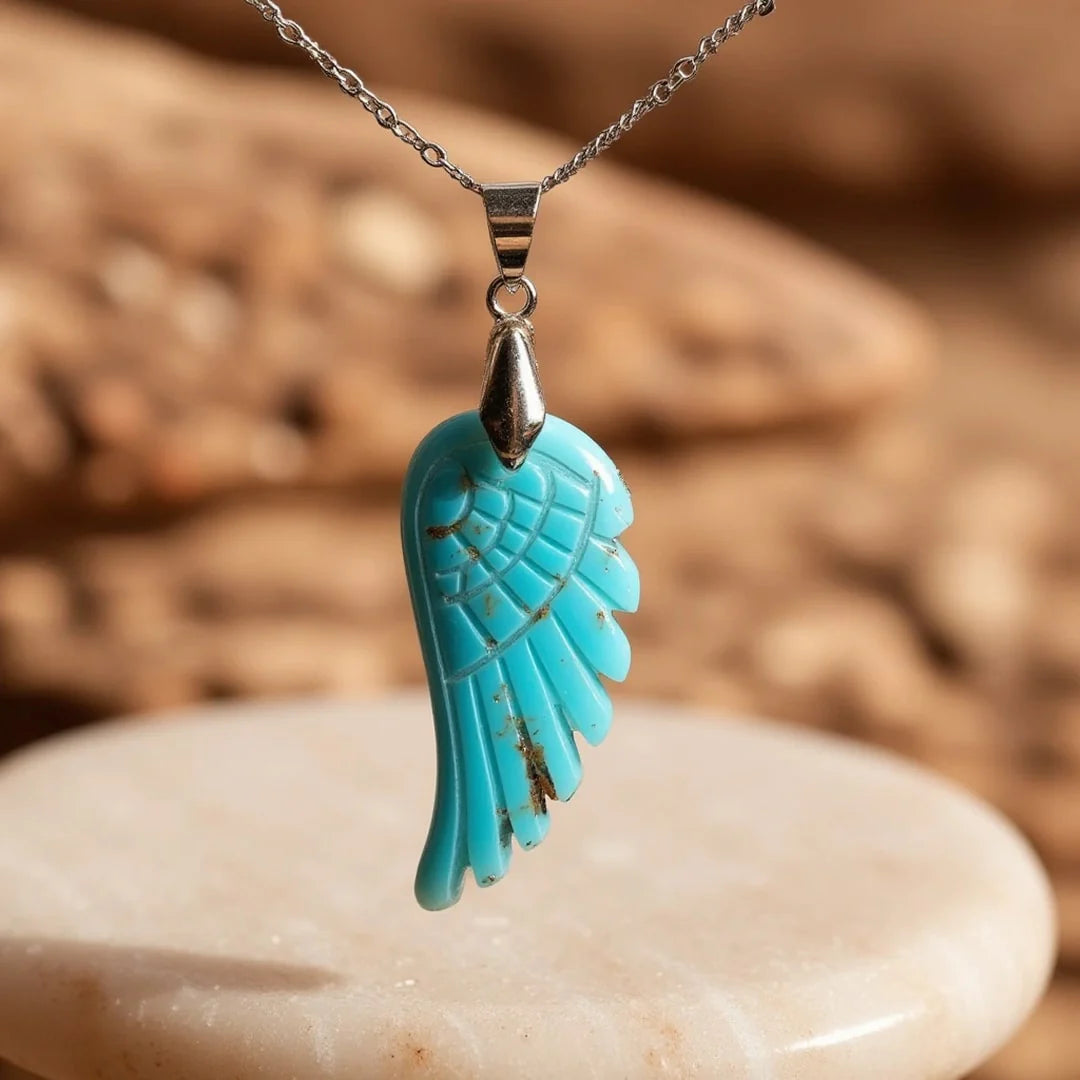 Collier Pendentif "Aile d'Ange" en Pierre Naturelle