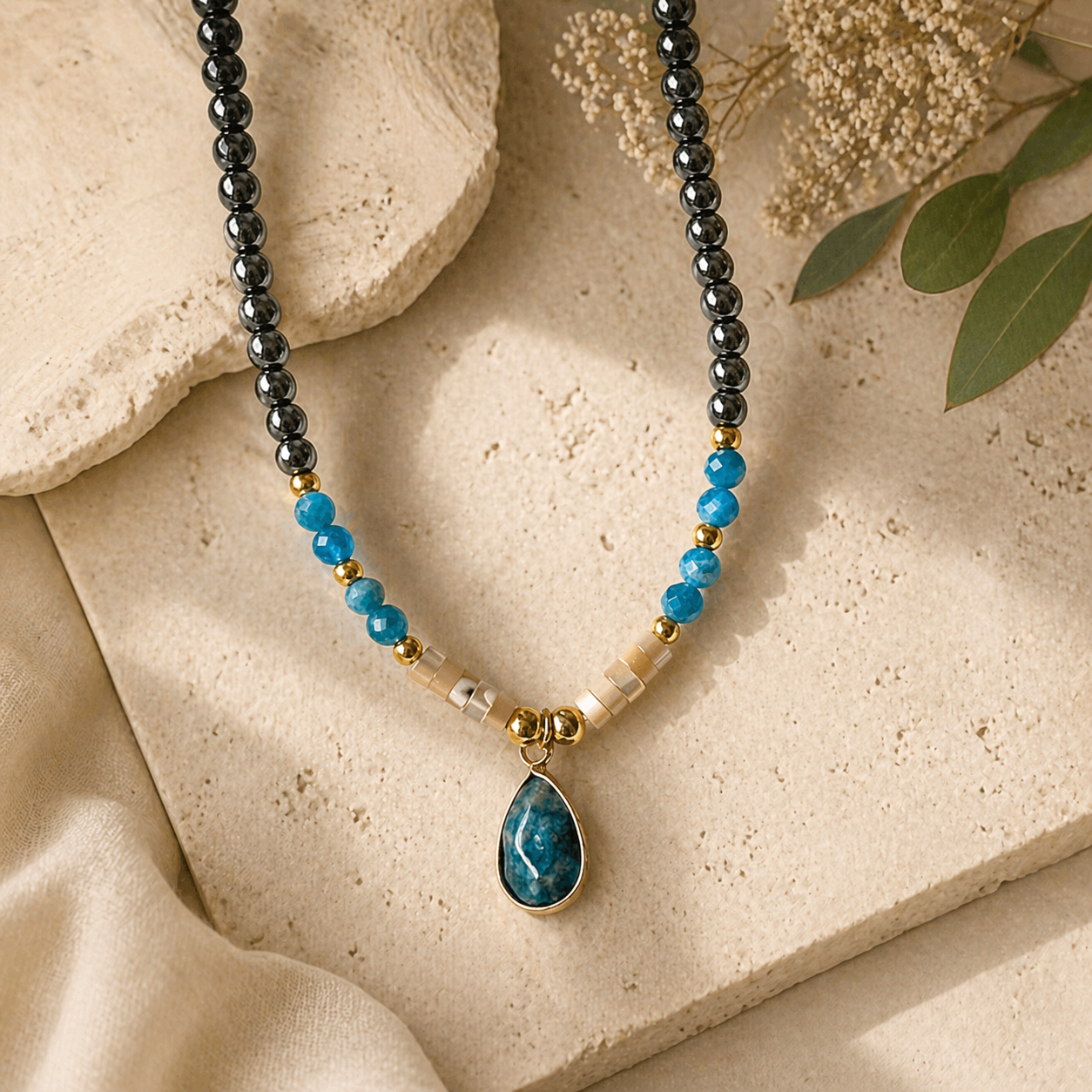 Collier en Apatite Naturelle - Goutte de Vitalité