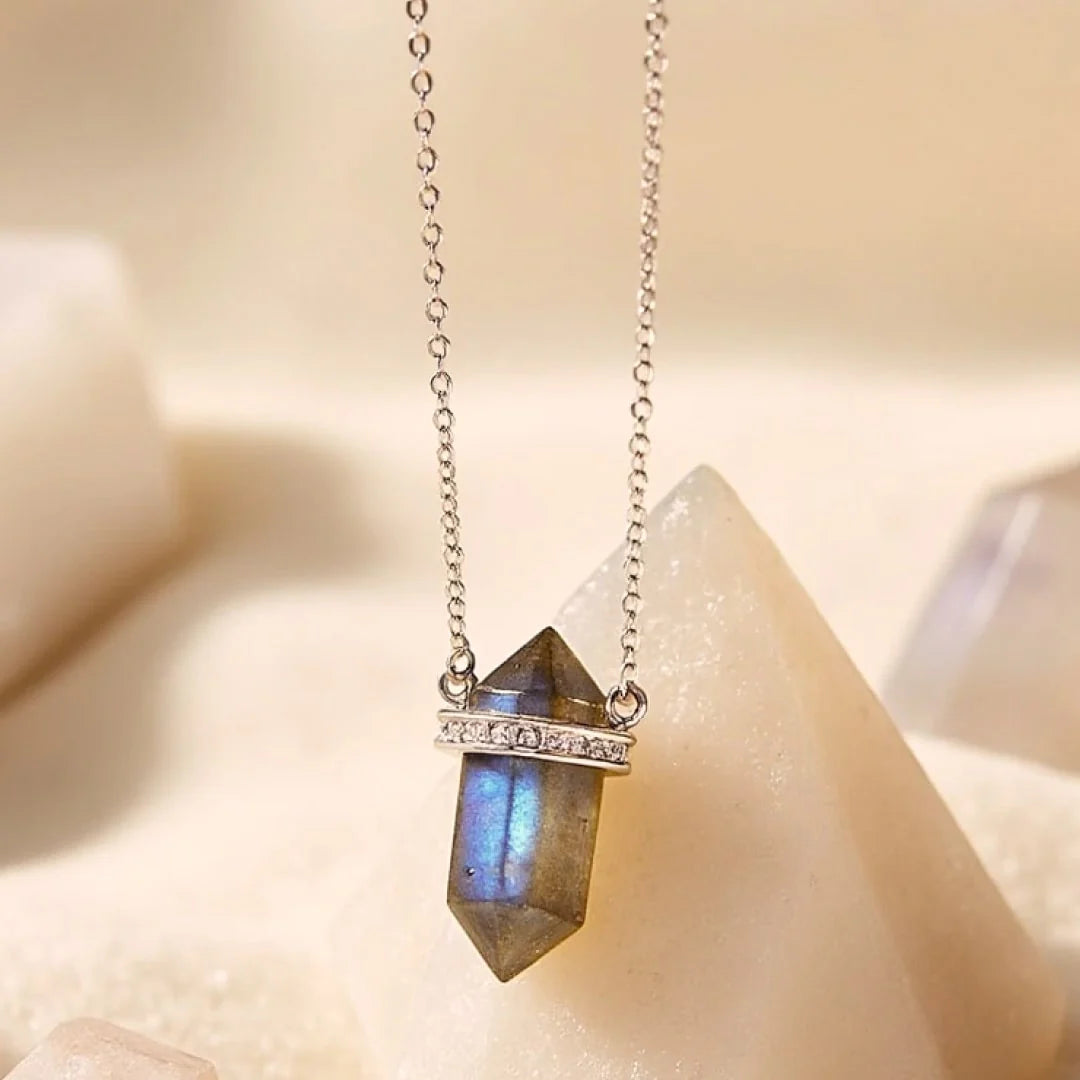 Pendentif Pointe en Pierres Naturelles - Balance Intérieure