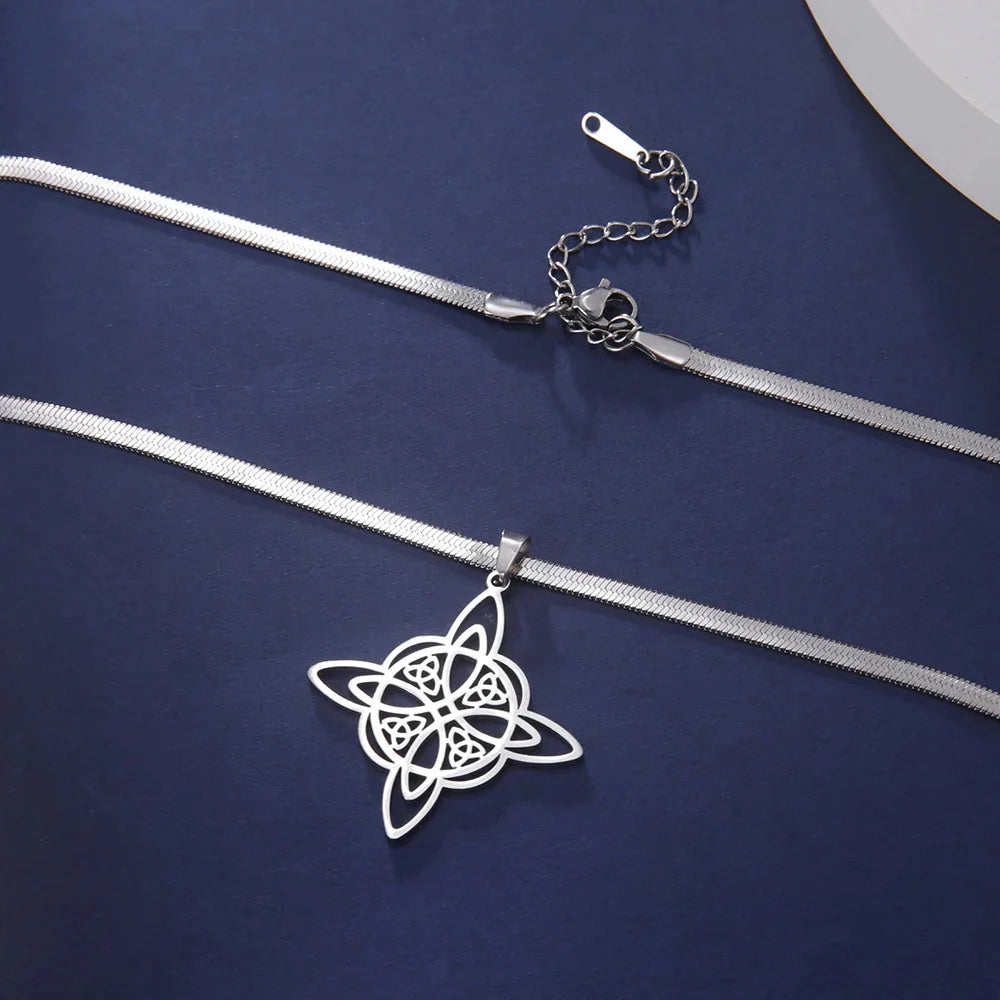 Collier Pendentif "Lien d’Éternité" - Nœud de Sorcière