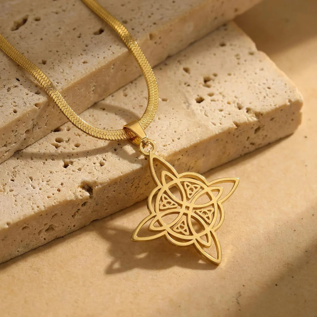 Collier Pendentif Nœud de Sorcière - Lien d’Éternité