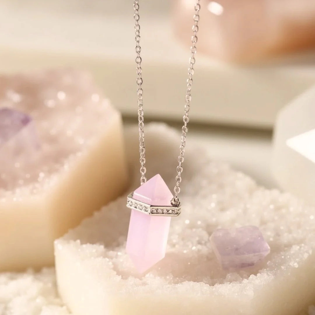 Pendentif Pointe en Pierres Naturelles - Balance Intérieure