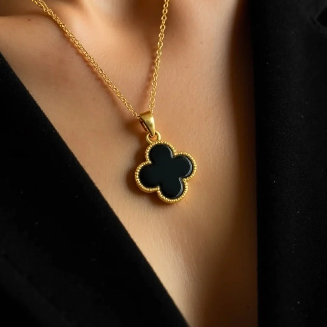 Collier "Trèfle Sacré " en Onyx Noir