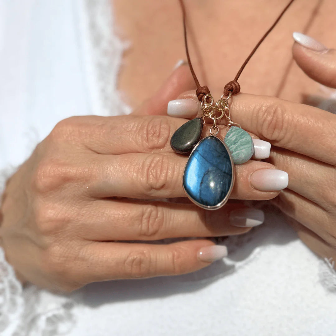 Collier en Amazonite, Labradorite & Pyrite "Trinité Céleste"
