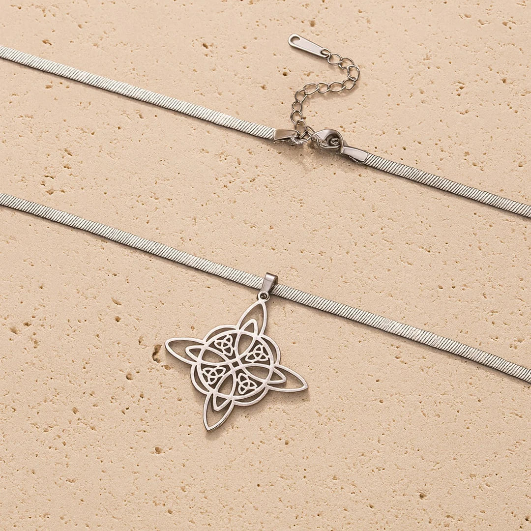 Collier Pendentif Nœud de Sorcière - Lien d’Éternité
