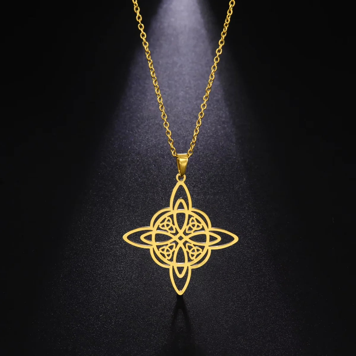 Collier Pendentif "Protection Sacrée" en Nœud de Sorcière
