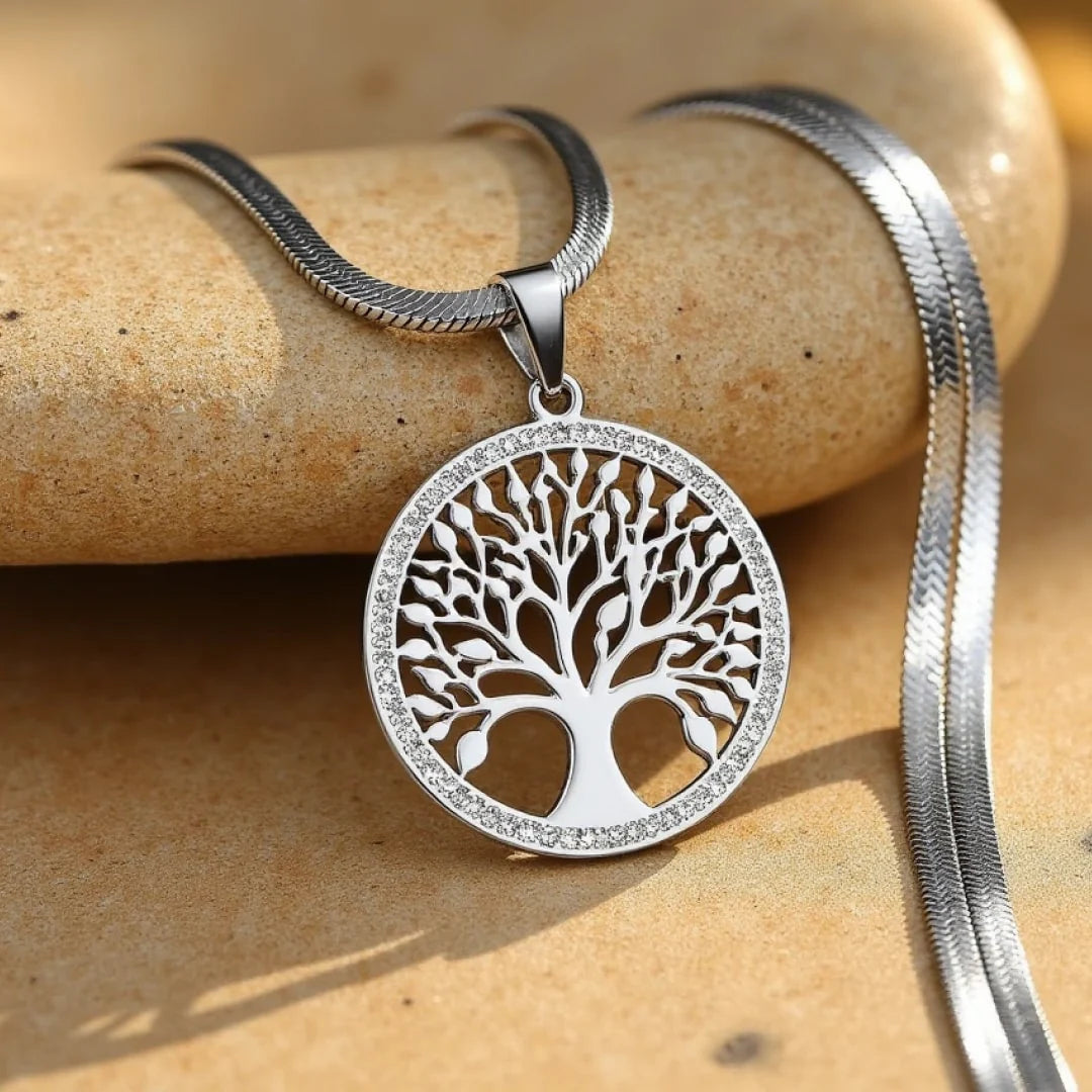 Collier Pendentif "Arbre de Vie Etincelant"