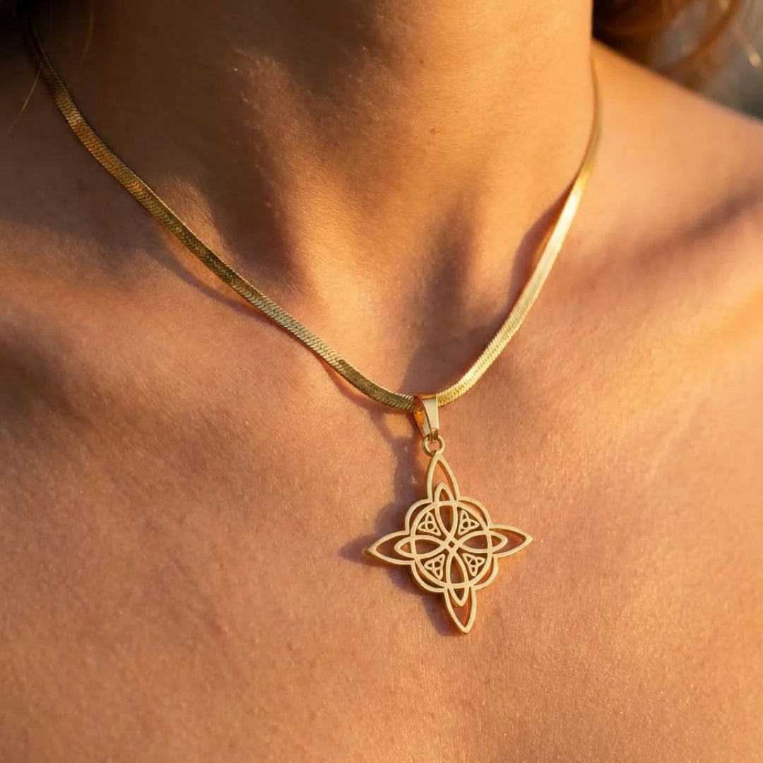 Collier Pendentif Nœud de Sorcière - Lien d’Éternité