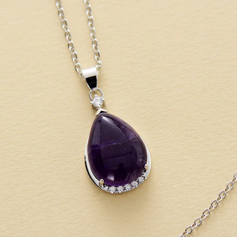 Collier Pendentif "Eclat d'Iris" en Améthyste
