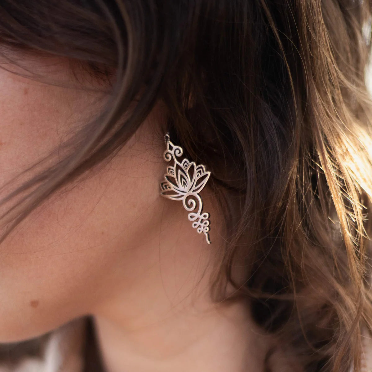 Boucles d'Oreilles "Lotus Unalome"