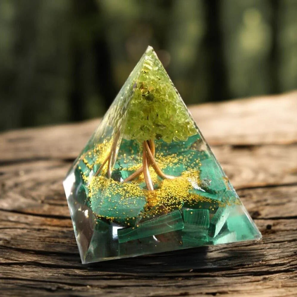 Orgonite en Péridot & Malachite - Arbre de Vie Renaissant