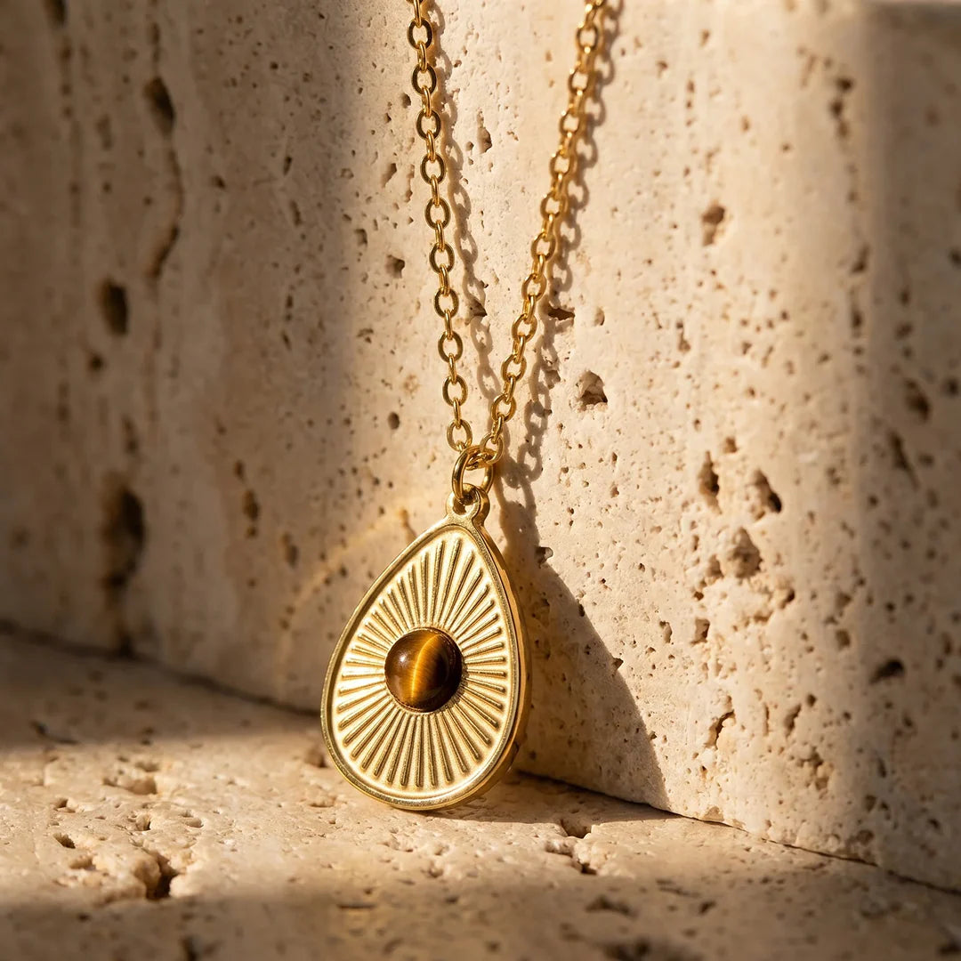 Pendentif en Œil de Tigre - Soleil de Confiance
