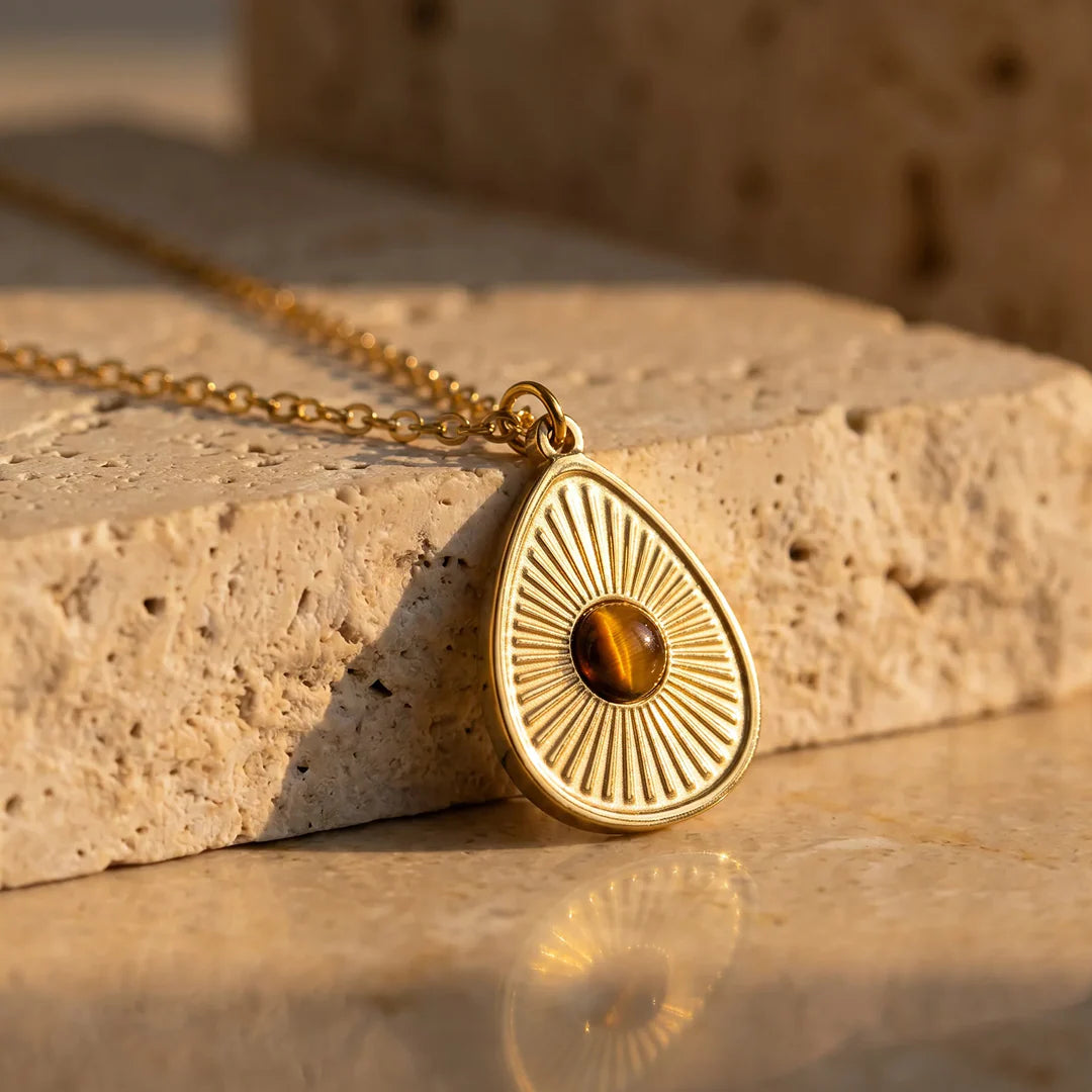 Pendentif en Œil de Tigre - Soleil de Confiance
