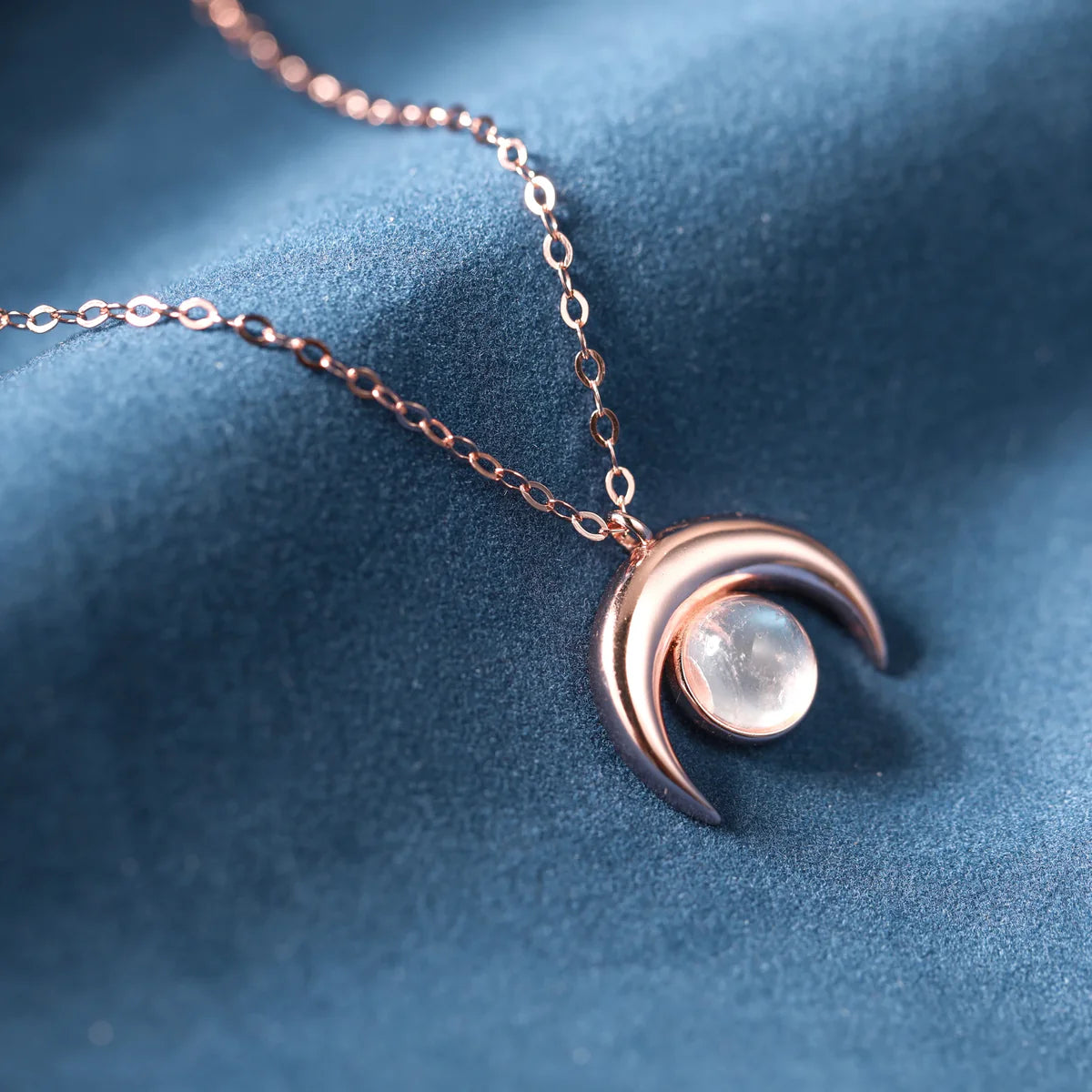 Collier en Pierre de Lune - Croissant de Lune