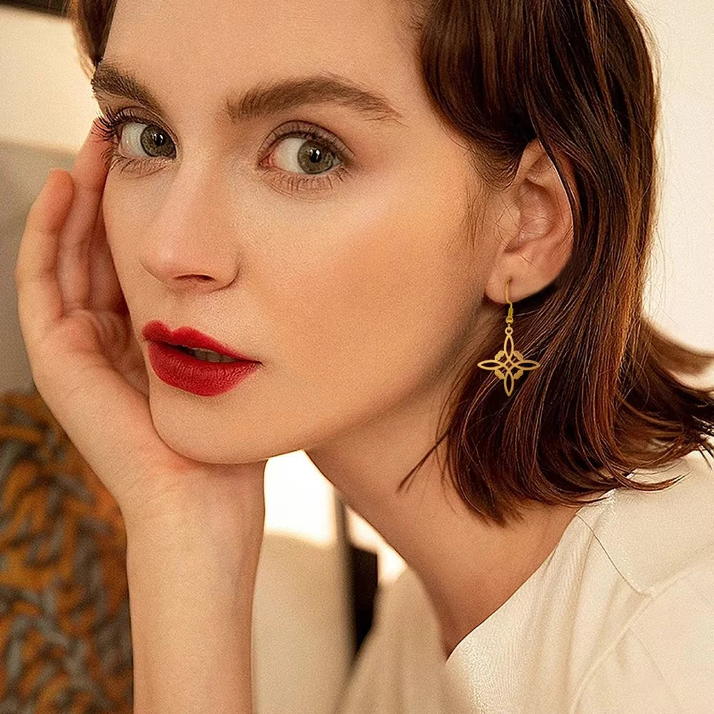 Boucles d'Oreilles "Charme Protecteur" en Noeud de Sorcière