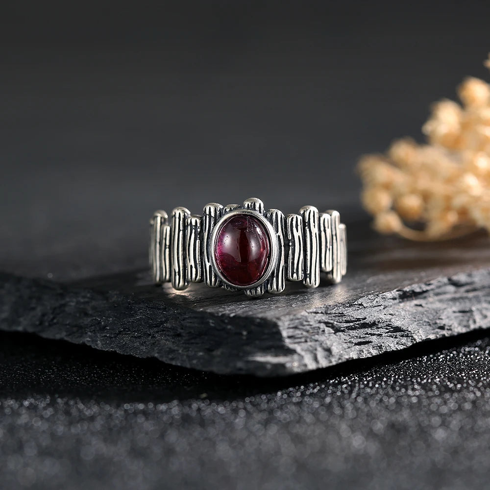 Bague Ajustable "Ananda" en Grenat & Argent