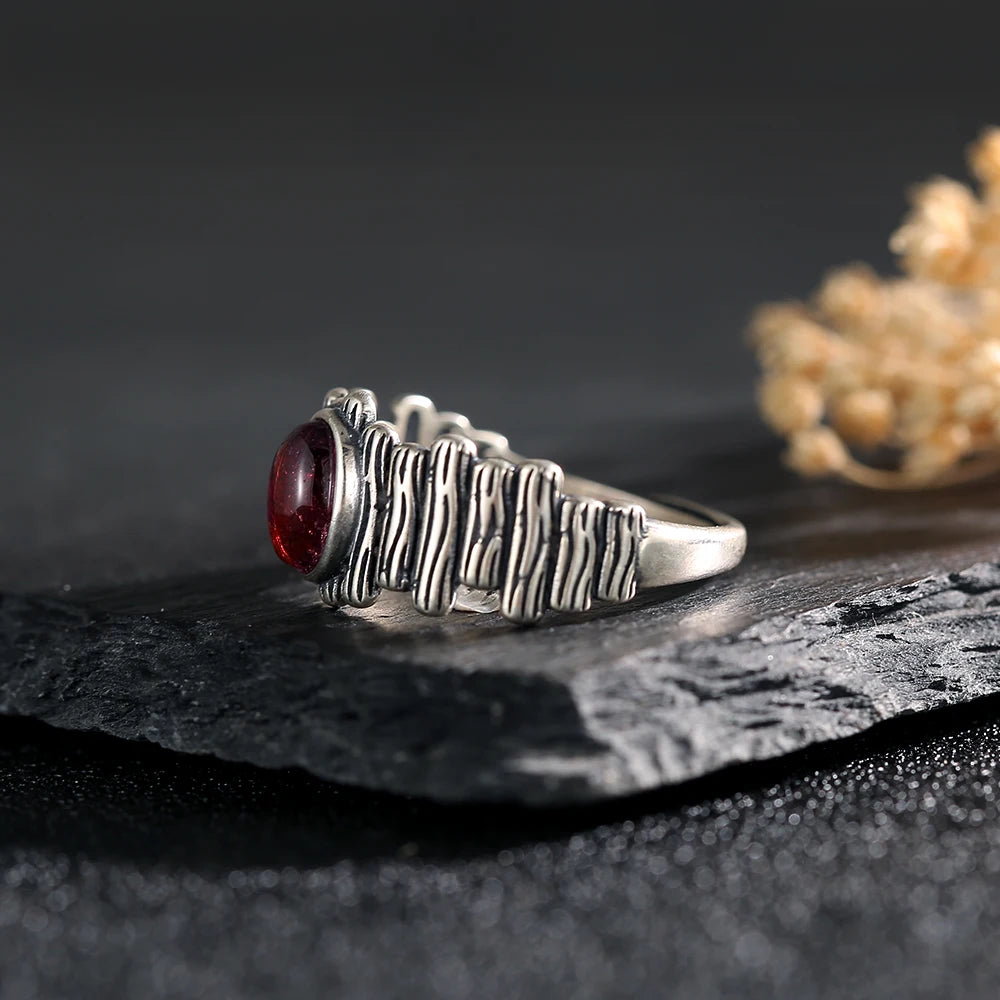 Bague Ajustable "Ananda" en Grenat & Argent