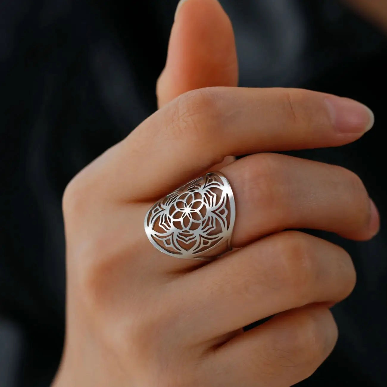 Bague Ajustable "Fleur de Mandala"
