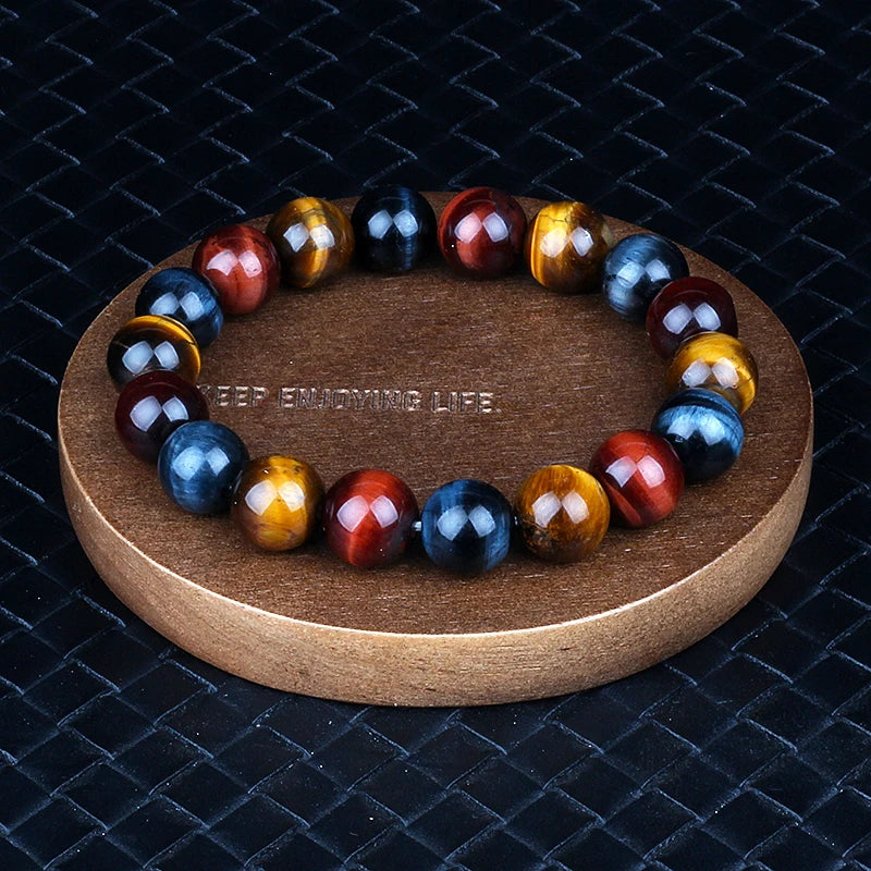 Bracelet "Sentinelle" en Oeil de Tigre, Taureau & Faucon