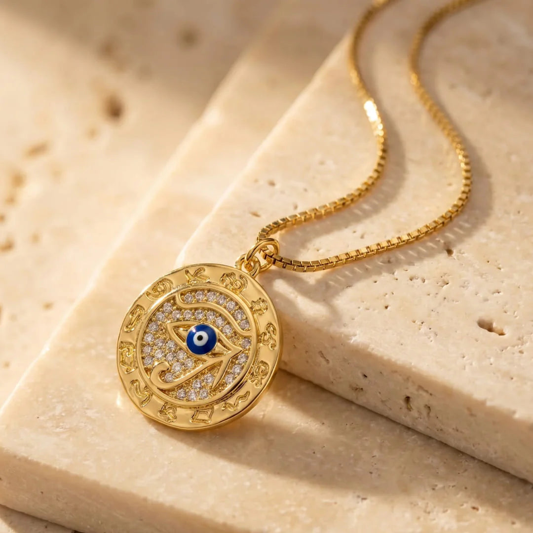 Collier Oeil d’Horus Doré - Bouclier Énergétique
