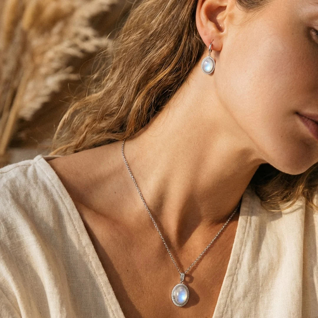 Collier Pendentif en Pierre de Lune - Eveil de l'Ame