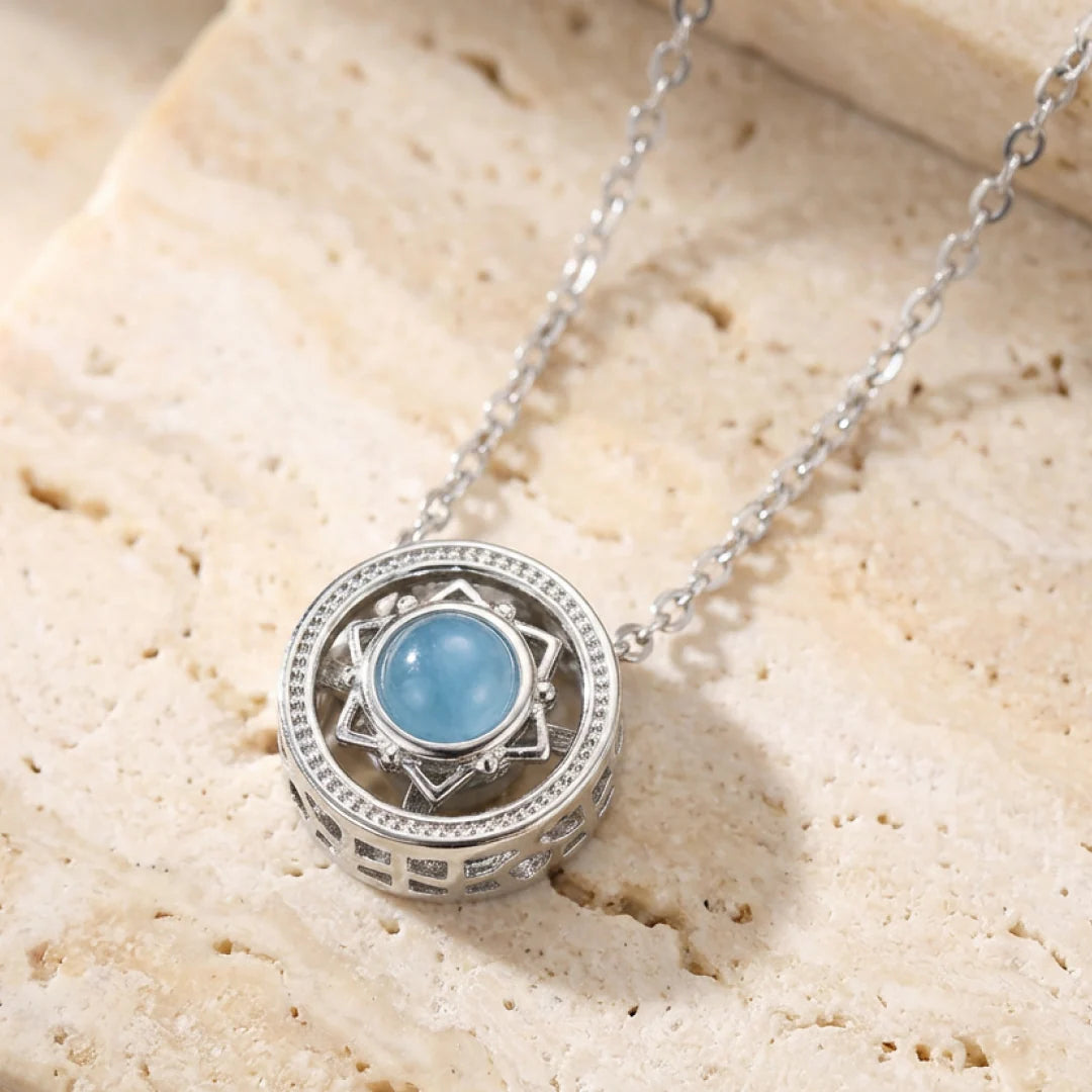 Pendentif Rotatif "Pensées Sereines" en Aigue-Marine