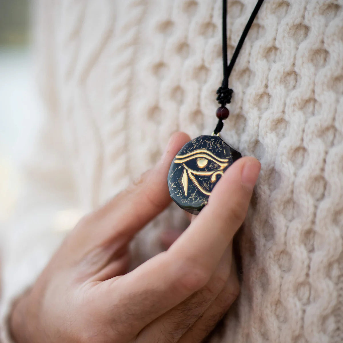 Pendentif Orgonite en Lapis Lazuli ou Obsidienne - Oeil d'Horus