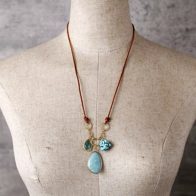 Collier "Voie Intérieure" en Turquoise, Fluorite & Amazonite