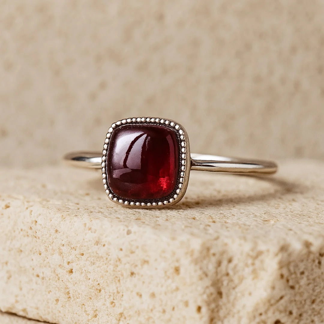 Bague Ajustable "Désir Ardent" en Grenat & Argent