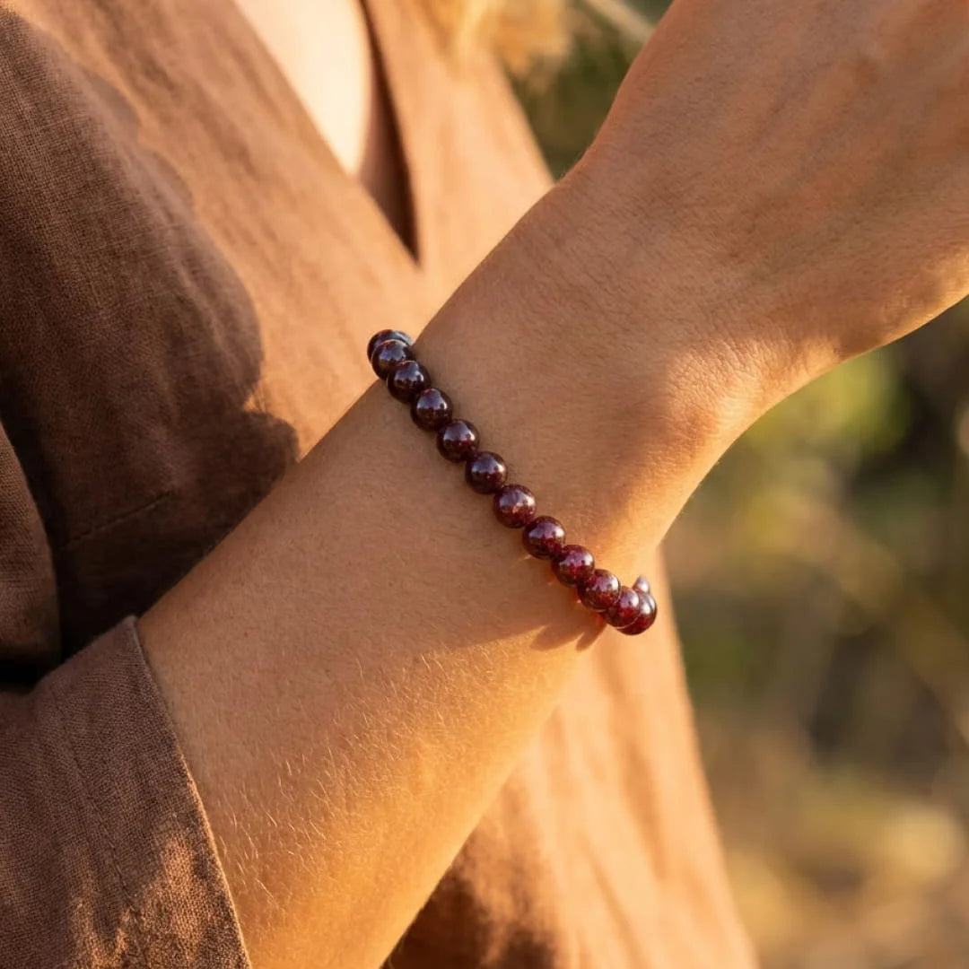 Bracelet en perles de Grenat Almandin - Âme Ardente