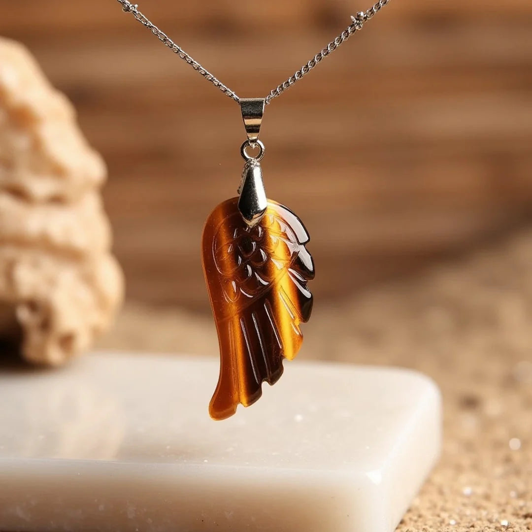 Collier Pendentif "Aile d'Ange" en Pierre Naturelle